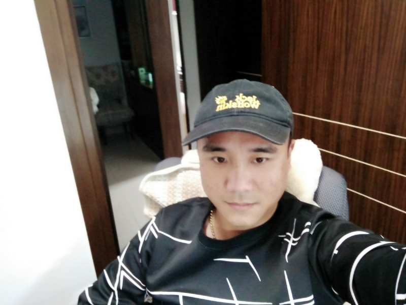 坚持我爱的第一张照片--湖州蓝颜知己交友网